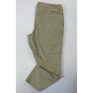 Columbia 2087082 Leslie Falls II Lightweight Hiking Pants. Olive, Women's 20W.